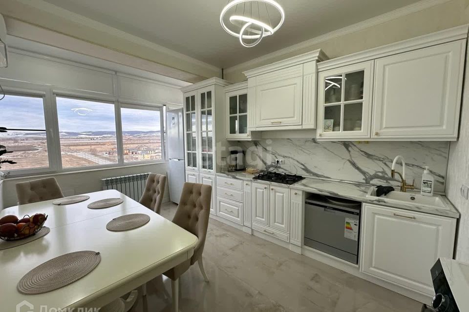 Продаётся 2-комнатная квартира, 58.5 м²