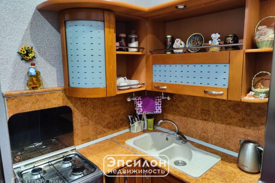 Продаётся 2-комнатная квартира, 66.4 м²