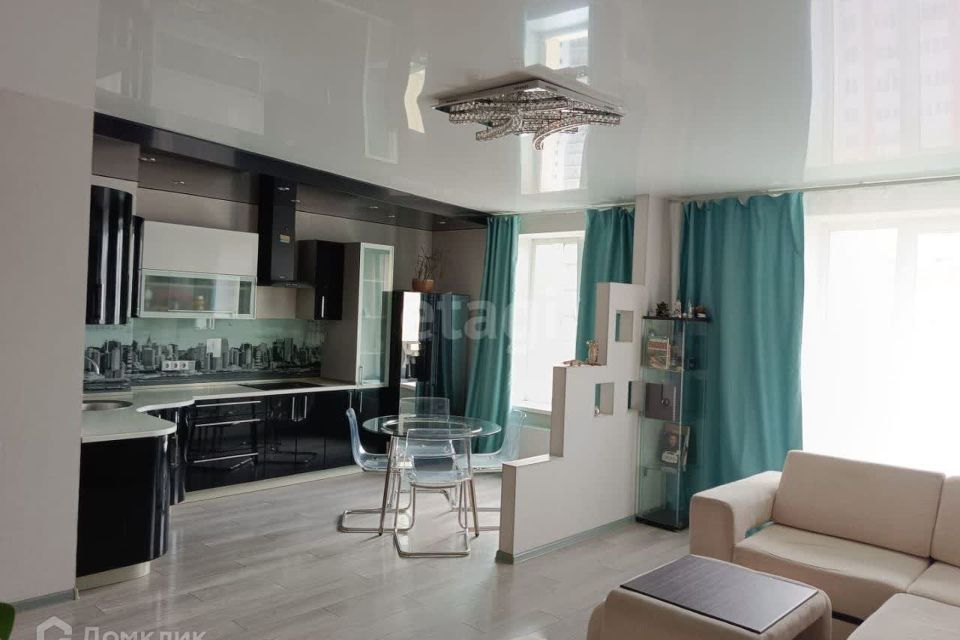 Продаётся 3-комнатная квартира, 90.6 м²