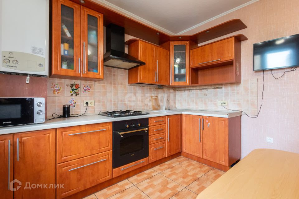 Продаётся 2-комнатная квартира, 60.4 м²