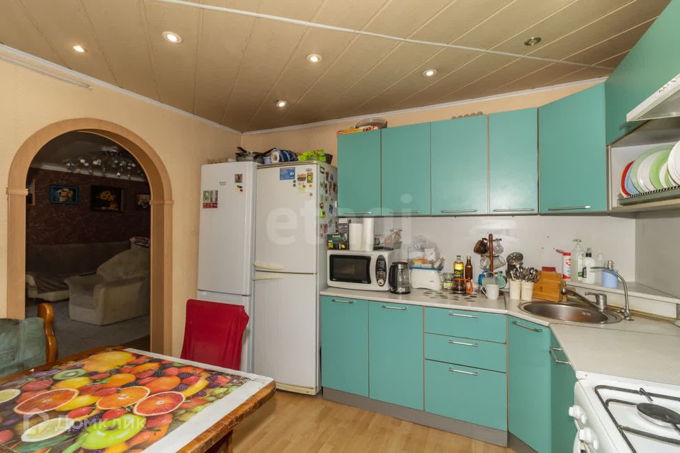 Продаётся 4-комнатная квартира, 112 м²