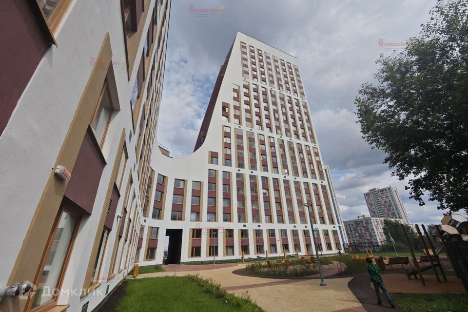 Сдаётся 2-комнатная квартира, 58.1 м²
