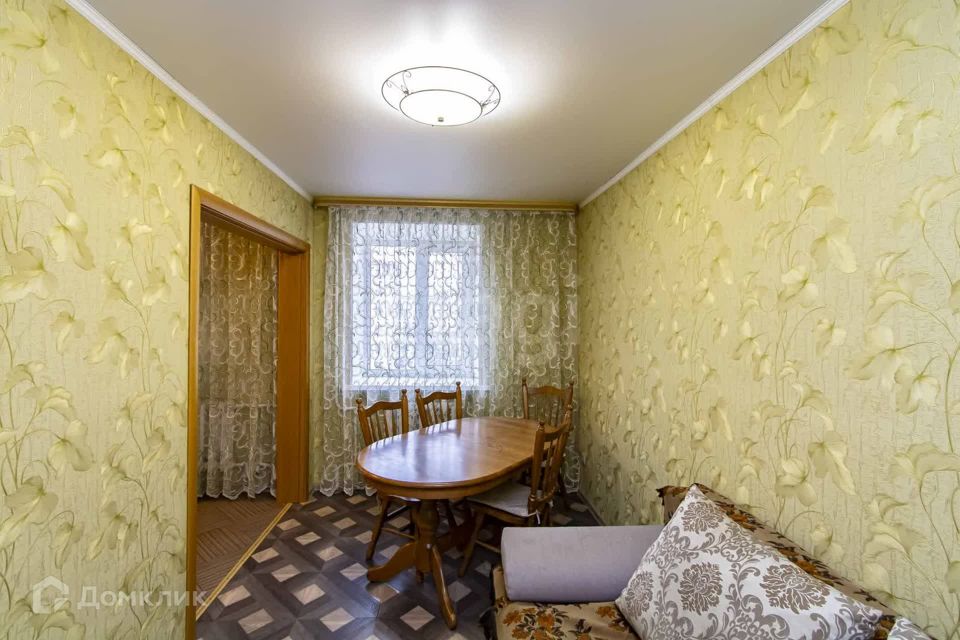 Сдаётся 2-комнатная квартира, 56.4 м²