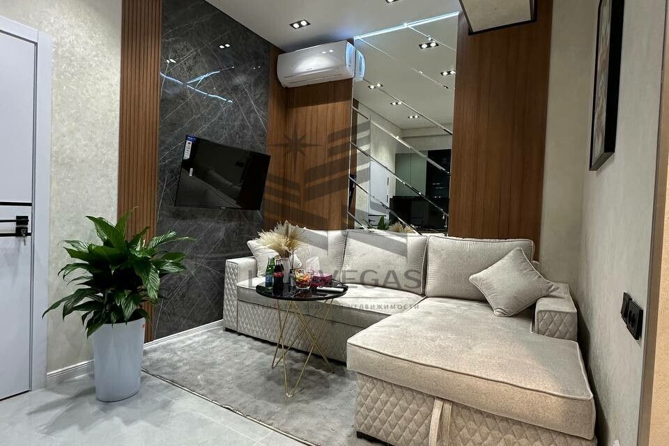 Сдаётся 2-комнатная квартира, 38 м²