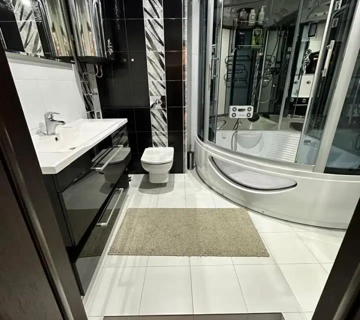 Продаётся 2-комнатная квартира, 56 м²