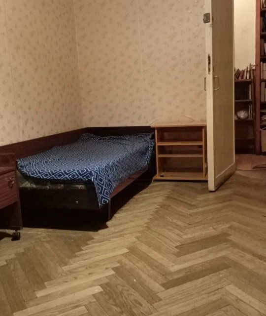 Сдаётся комната в 3-комн. квартире, 14 м²