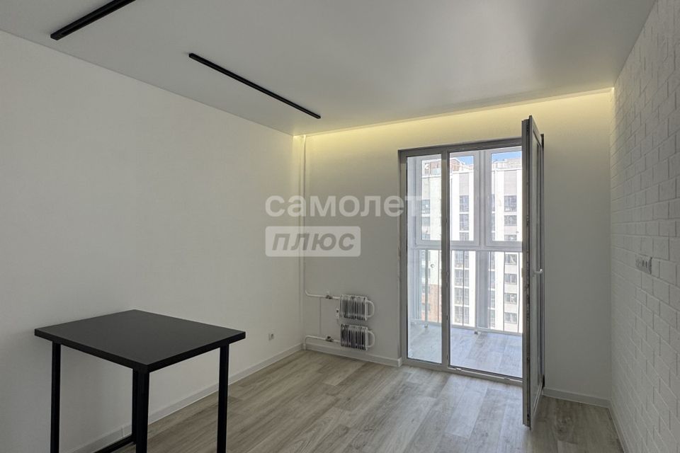 Продаётся 1-комнатная квартира, 38 м²