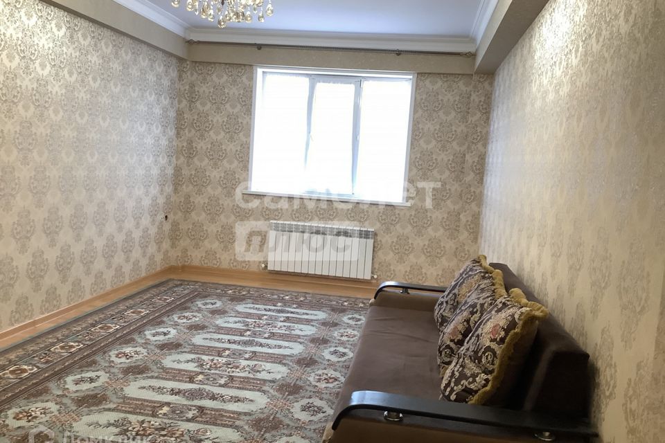 Сдаётся 2-комнатная квартира, 80 м²