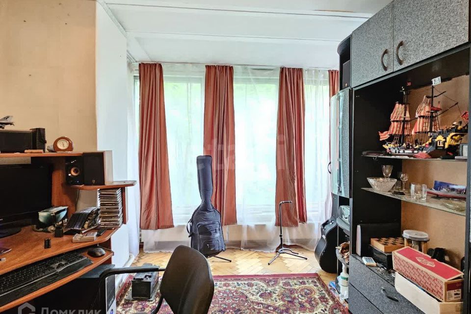 Продаётся 1-комнатная квартира, 37.7 м²