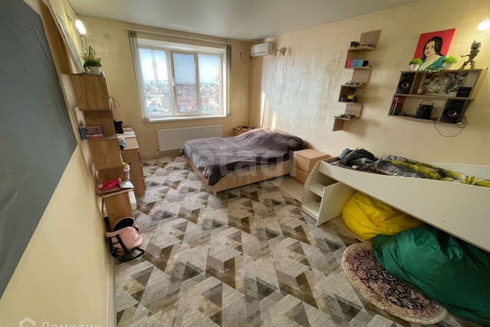 Продаётся 1-комнатная квартира, 44.2 м²