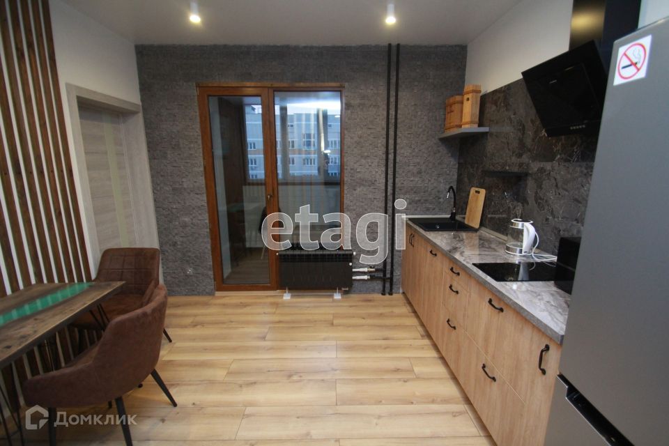 Продаётся 1-комнатная квартира, 48 м²