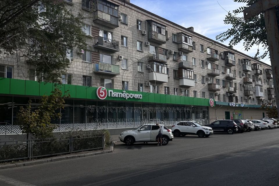 Сдаётся 3-комнатная квартира, 54 м²
