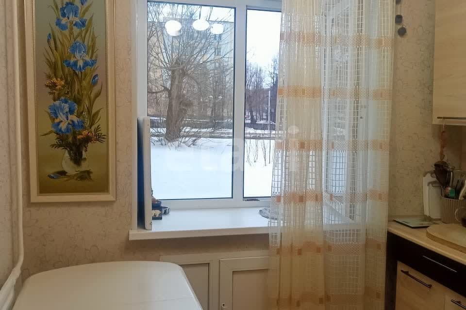 Продаётся 3-комнатная квартира, 51.1 м²