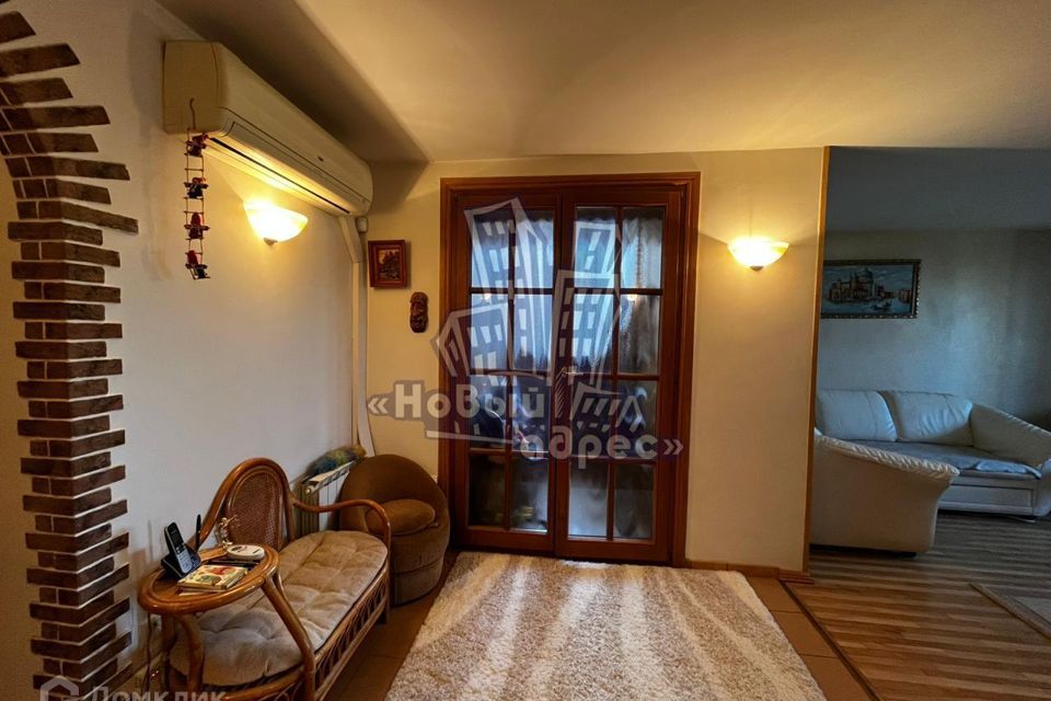 Продаётся 3-комнатная квартира, 108.1 м²