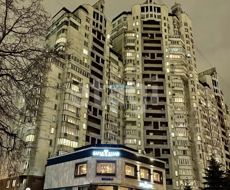 Продаётся 3-комнатная квартира, 103.3 м²