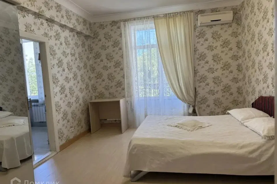 Продаётся 2-комнатная квартира, 56.3 м²