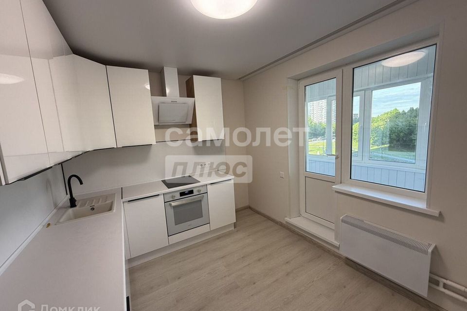 Продаётся 1-комнатная квартира, 43 м²