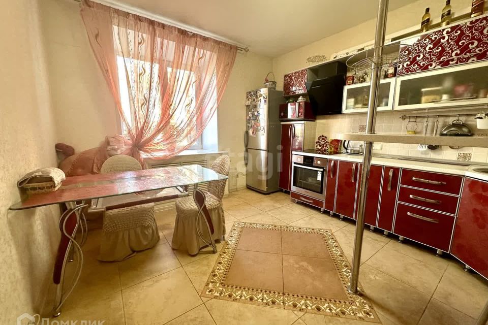 Продаётся 3-комнатная квартира, 96.9 м²