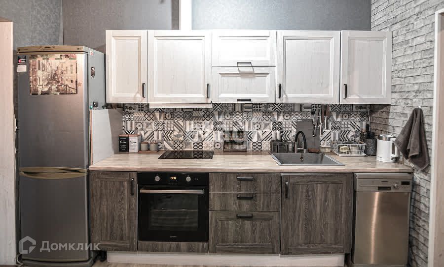 Продаётся 2-комнатная квартира, 65.6 м²
