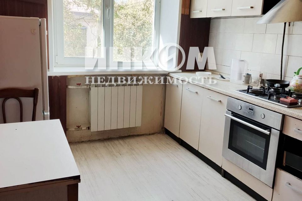 Сдаётся 3-комнатная квартира, 90 м²