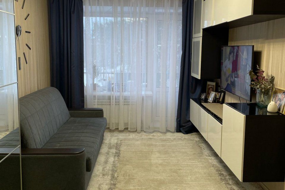 Продаётся 3-комнатная квартира, 53.5 м²