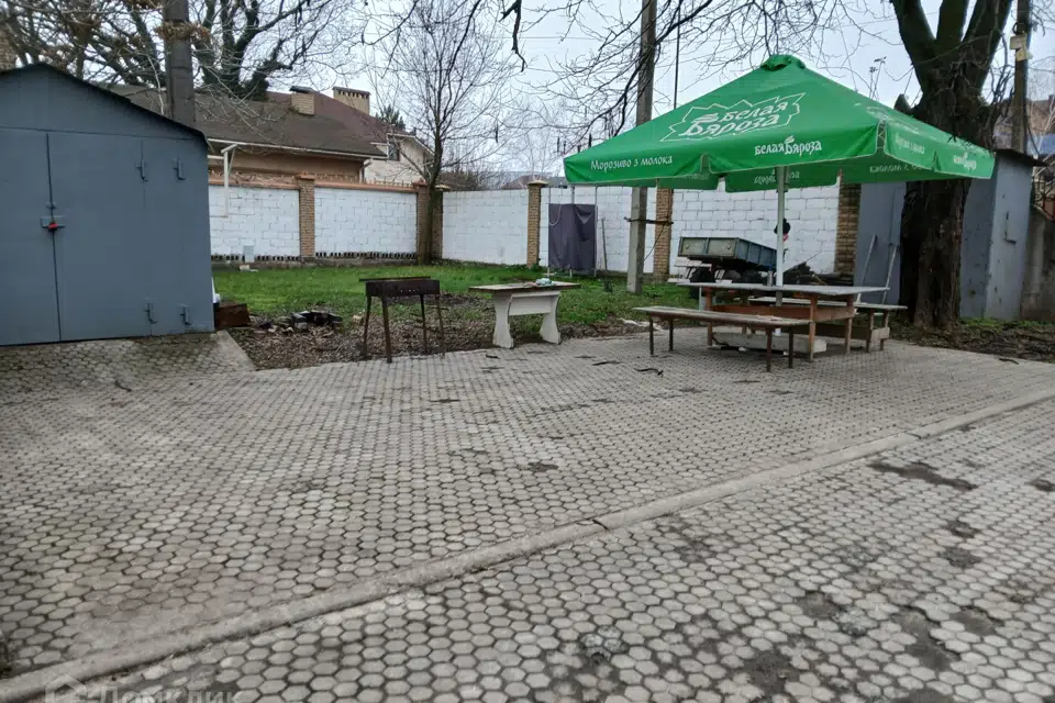 Продаётся 4-этажный дом, 251 м²