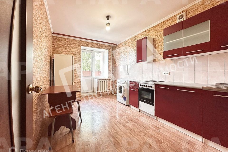 Сдаётся 1-комнатная квартира, 40 м²