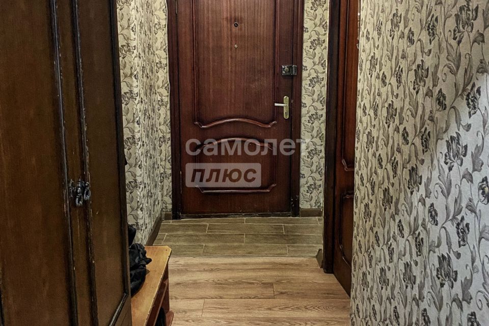 Продаётся 3-комнатная квартира, 58.5 м²