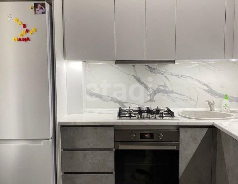 Продаётся 3-комнатная квартира, 65 м²