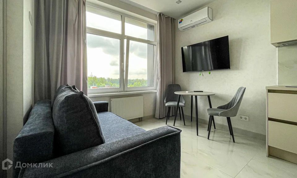 Сдаётся 1-комнатная квартира, 42 м²