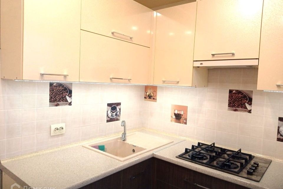 Продаётся 1-комнатная квартира, 37.9 м²