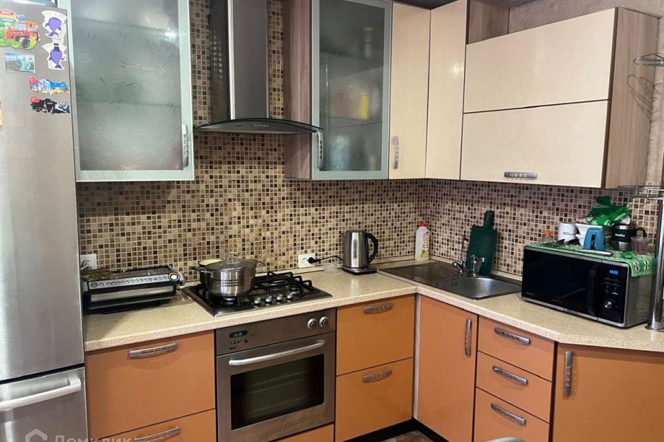 Продаётся 3-комнатная квартира, 81 м²