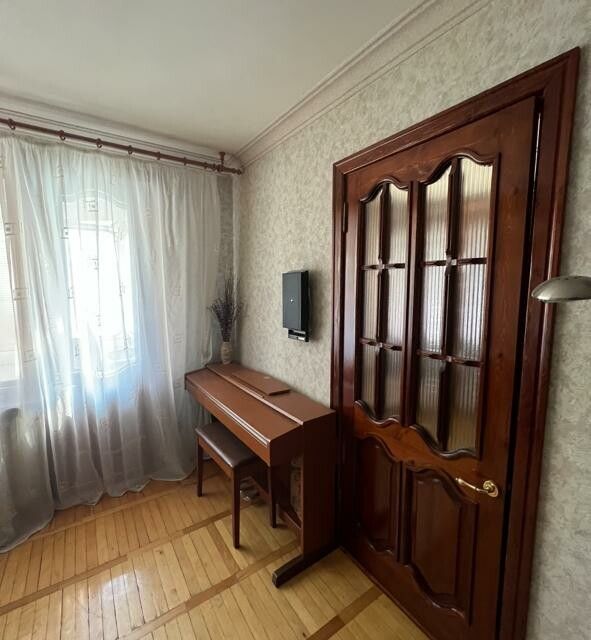 Продаётся 4-комнатная квартира, 78 м²
