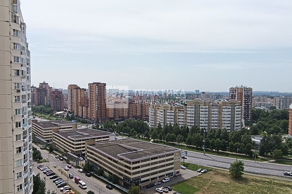 Продаётся 2-комнатная квартира, 57.8 м²