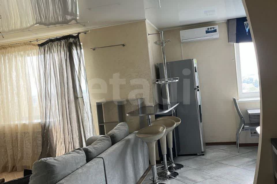 Продаётся 2-комнатная квартира, 60.4 м²