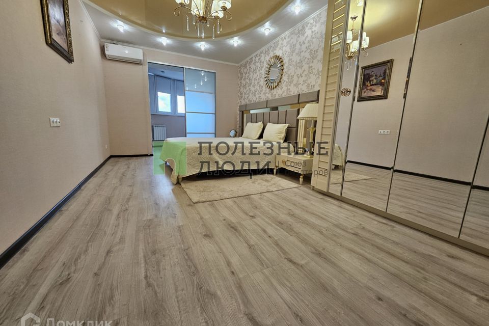 Продаётся 1-комнатная квартира, 52 м²