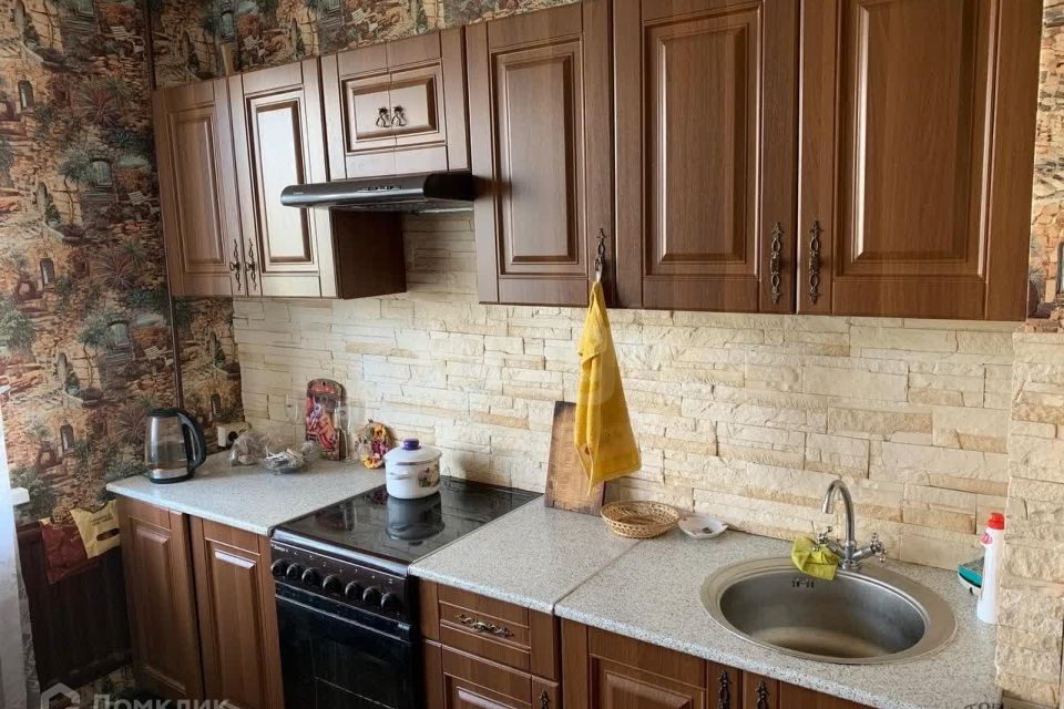 Продаётся 1-комнатная квартира, 38.3 м²