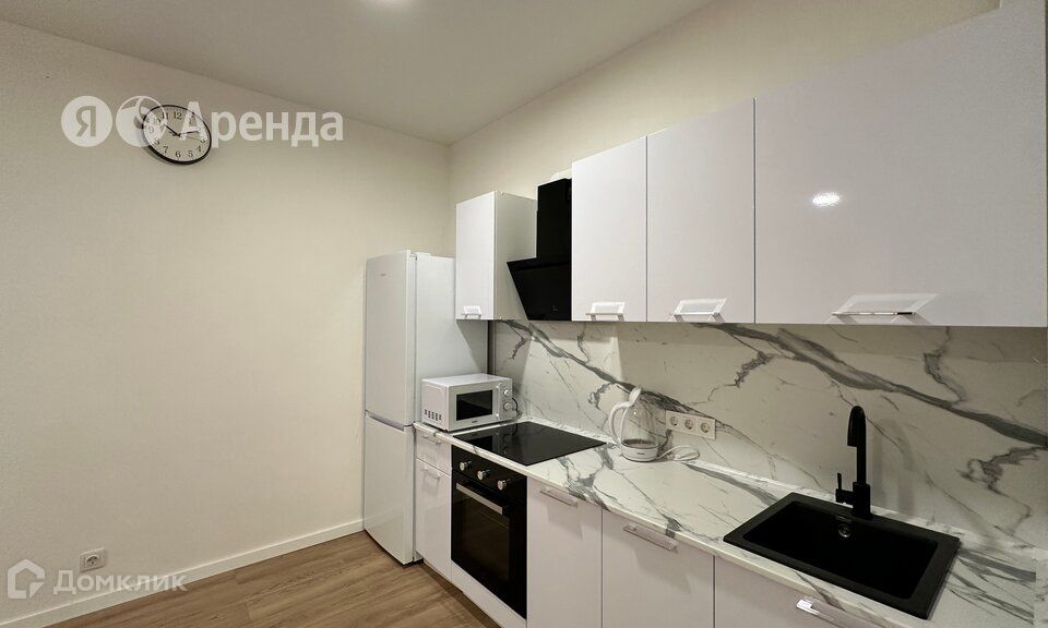 Сдаётся 2-комнатная квартира, 55 м²