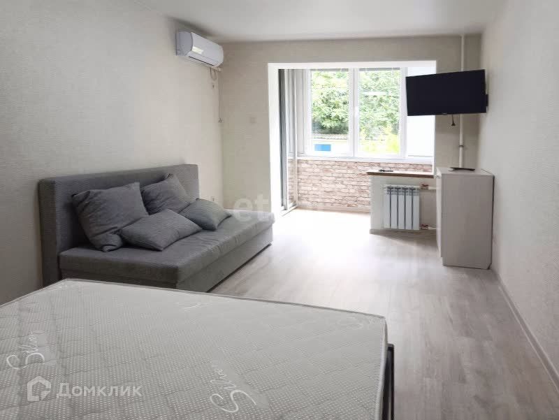 Продаётся 1-комнатная квартира, 38 м²