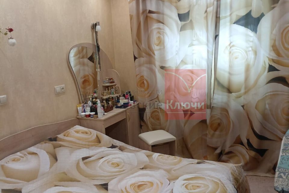 Продаётся 2-комнатная квартира, 49.6 м²