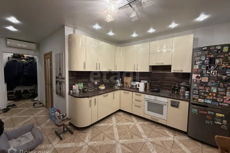 Продаётся 1-комнатная квартира, 50 м²