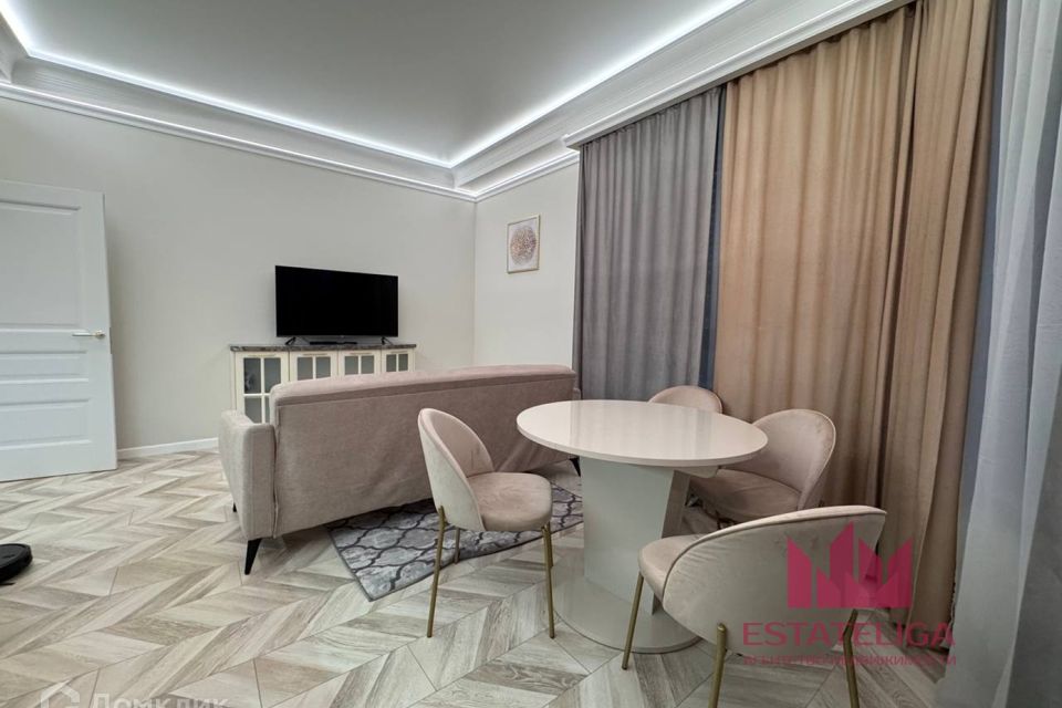Продаётся 2-комнатная квартира, 75 м²