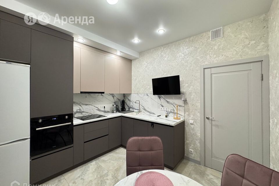 Сдаётся 1-комнатная квартира, 38 м²