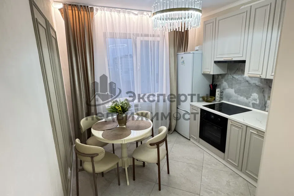 Продаётся 3-комнатная квартира, 72.3 м²