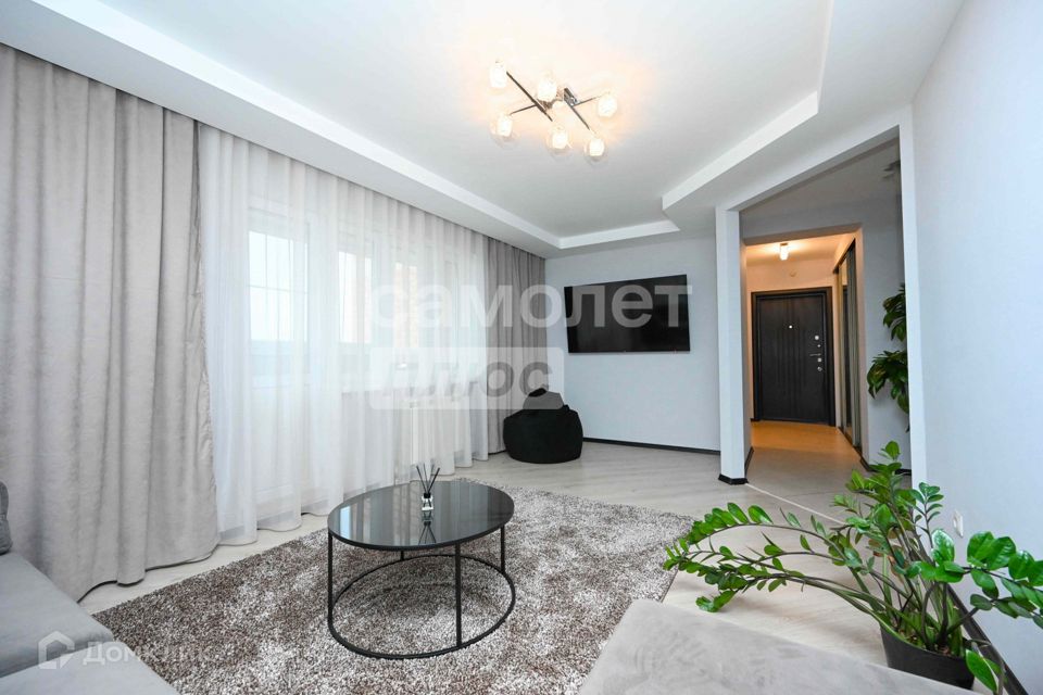 Продаётся 3-комнатная квартира, 83.2 м²