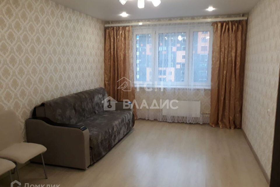 Сдаётся 1-комнатная квартира, 43 м²