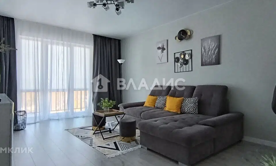 Продаётся 2-комнатная квартира, 64.7 м²
