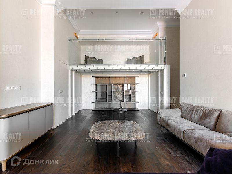 Сдаётся 5-комнатная квартира, 236 м²