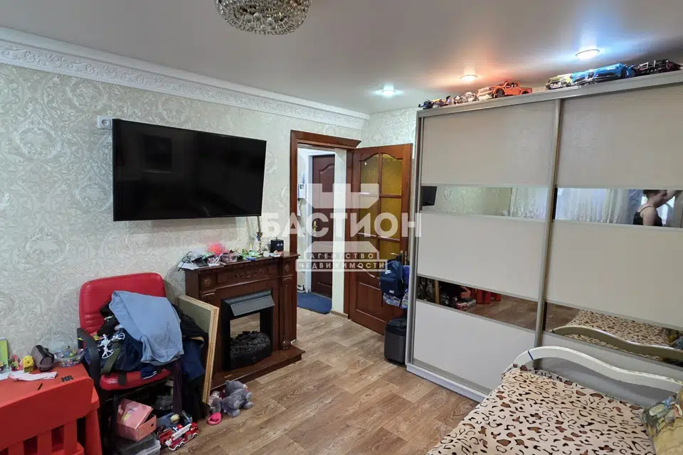 Продаётся 3-комнатная квартира, 52 м²