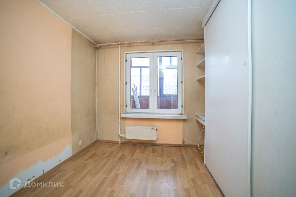 Продаётся 4-комнатная квартира, 63 м²